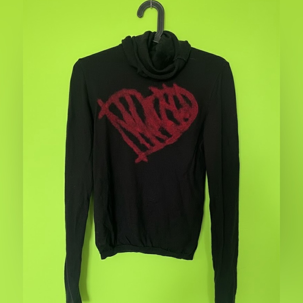 Moschno Black and Red Heart Virgin Wool Sweater Turtleneck